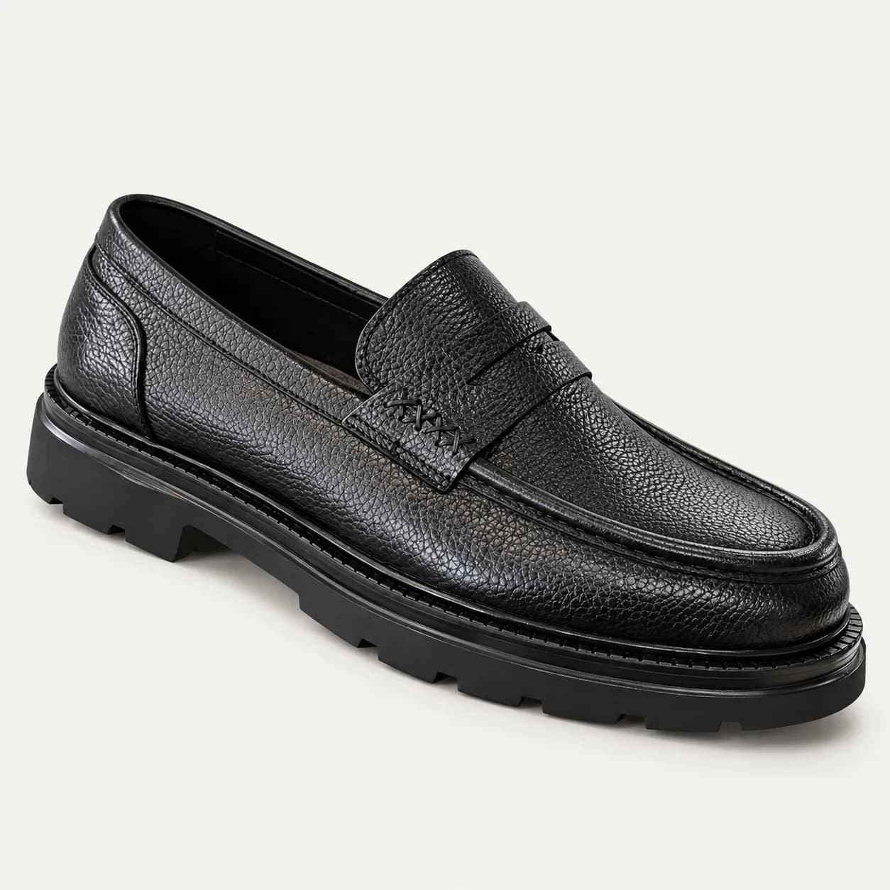 Nero Lug Loafer